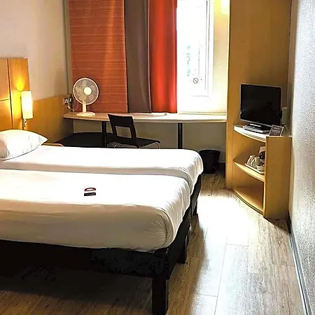 Ibis Centre