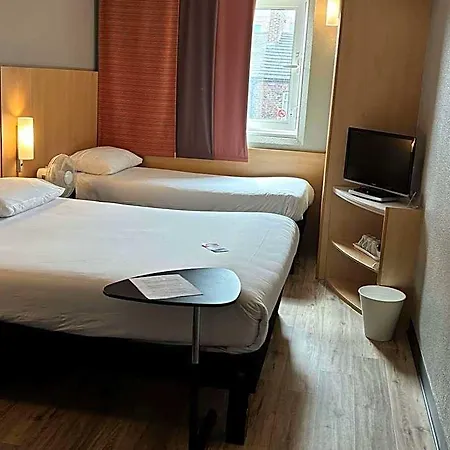 Ibis Centre 3*